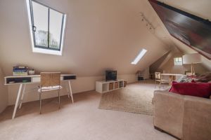 Photo 16- click for photo gallery